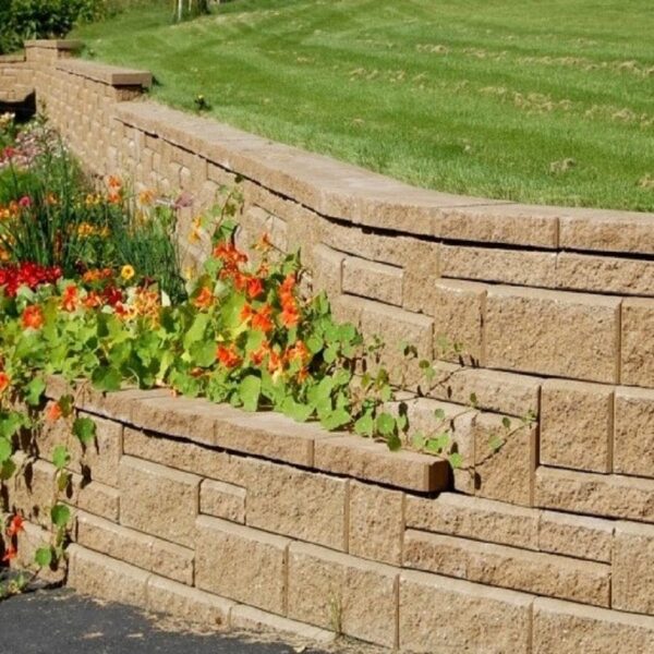 Allan Block Ashlar Blend Wall