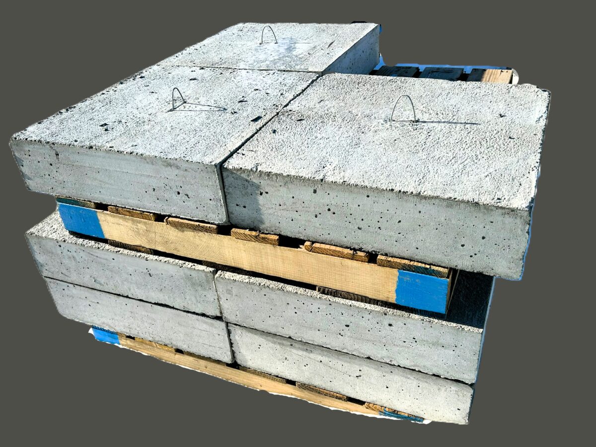 Concrete Pad 24x24 with Wire Loop